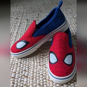 Marvel Spider-Man little kids slip-on shoes, Size 12